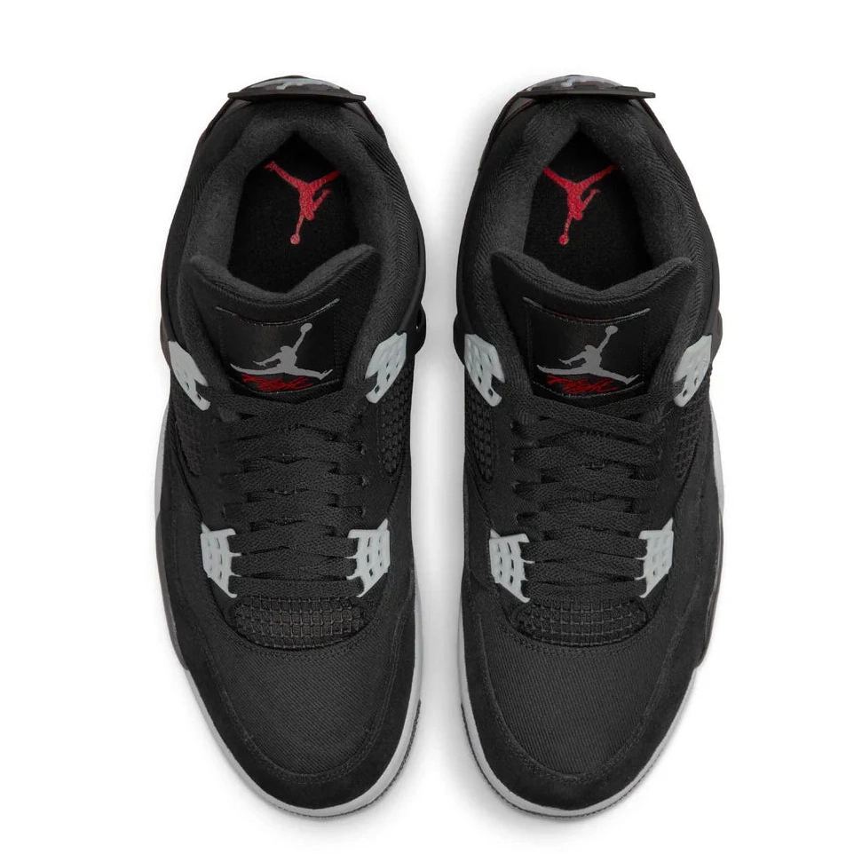 Jordan Canvas SE Black Air Retro 4 0701